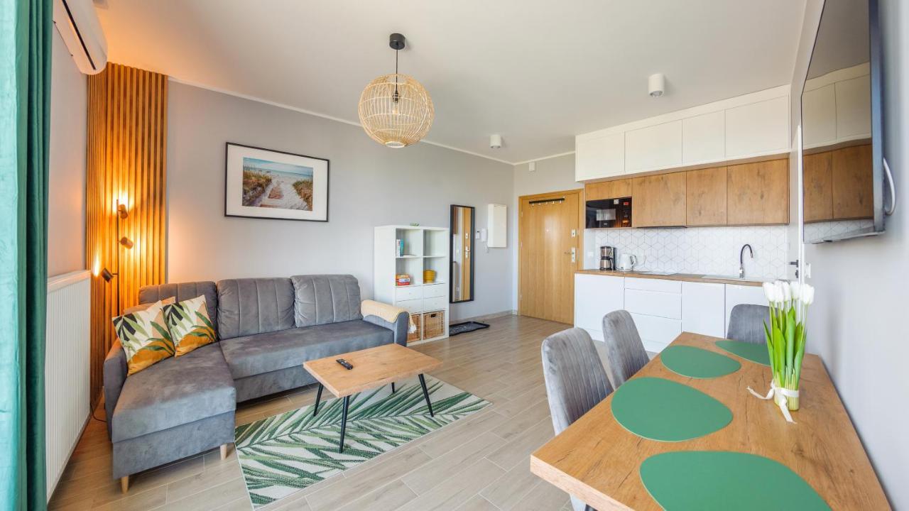 Apartamenty Delux Sun & Snow Nowe Hallerowo Z Przestronnym Tarasem - Blisko Centrum Wladyslawowo Exterior photo